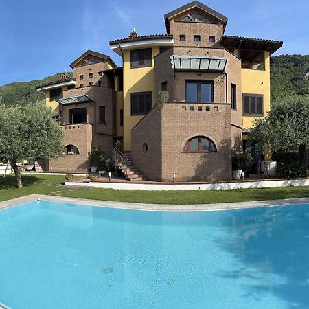 Villa C Luxury Estate SantʼAntonio Abate Exterior foto