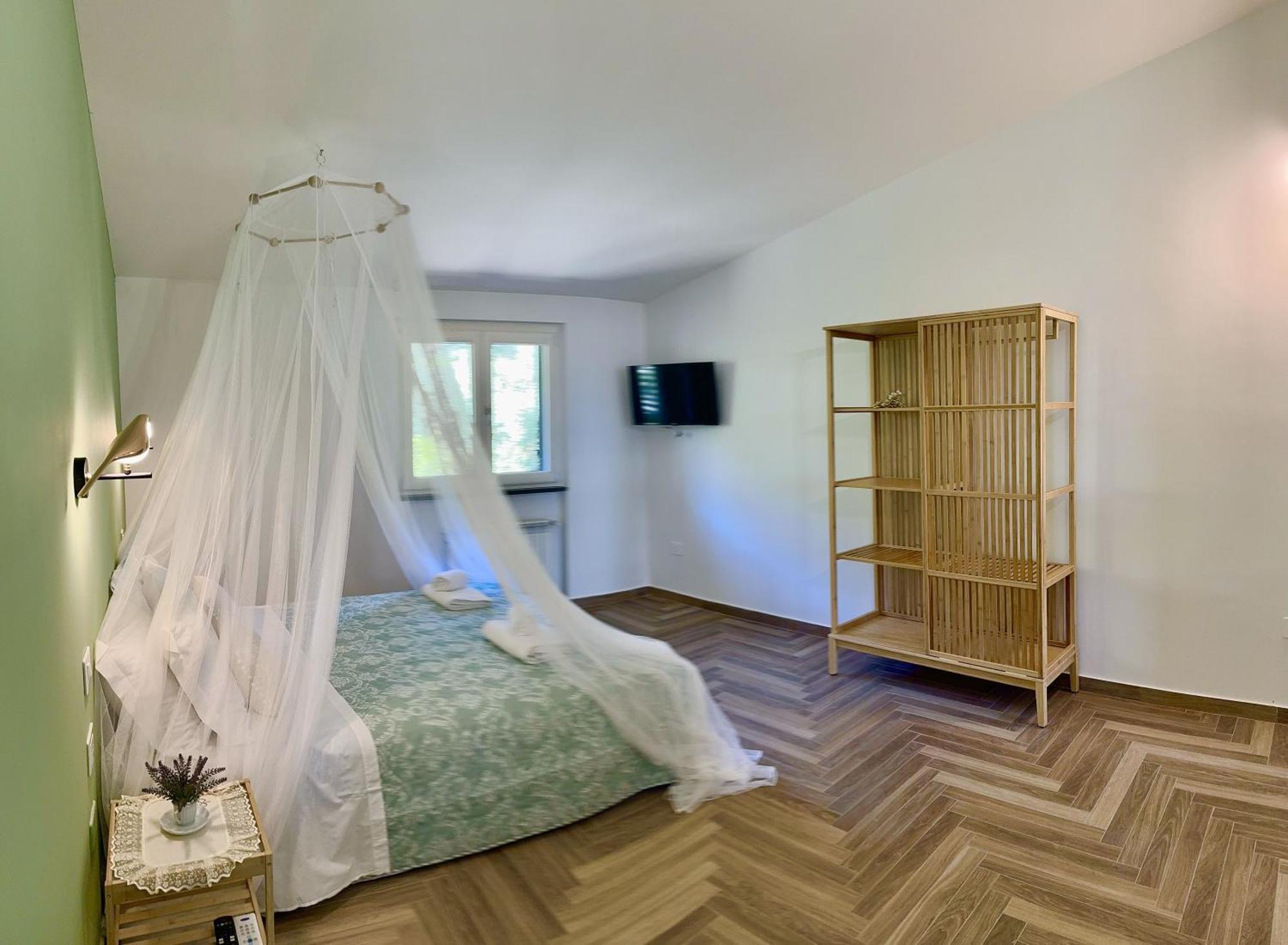 Villa C Luxury Estate SantʼAntonio Abate Habitación foto